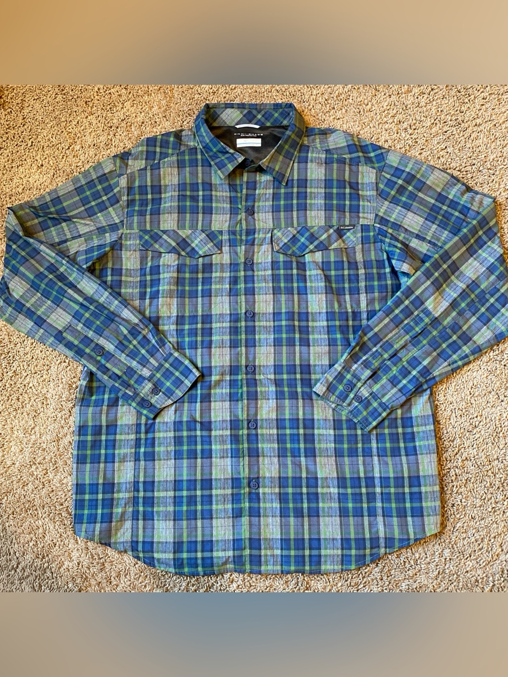 Columbia Mens XL Omni-Shade Blue Green Plaid Button Vented Hiking Fishing Gorp